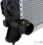 Радиатор охлаждения двигателя AUDI A6 (4F2, C6),A6 Avant (4F5, C6)