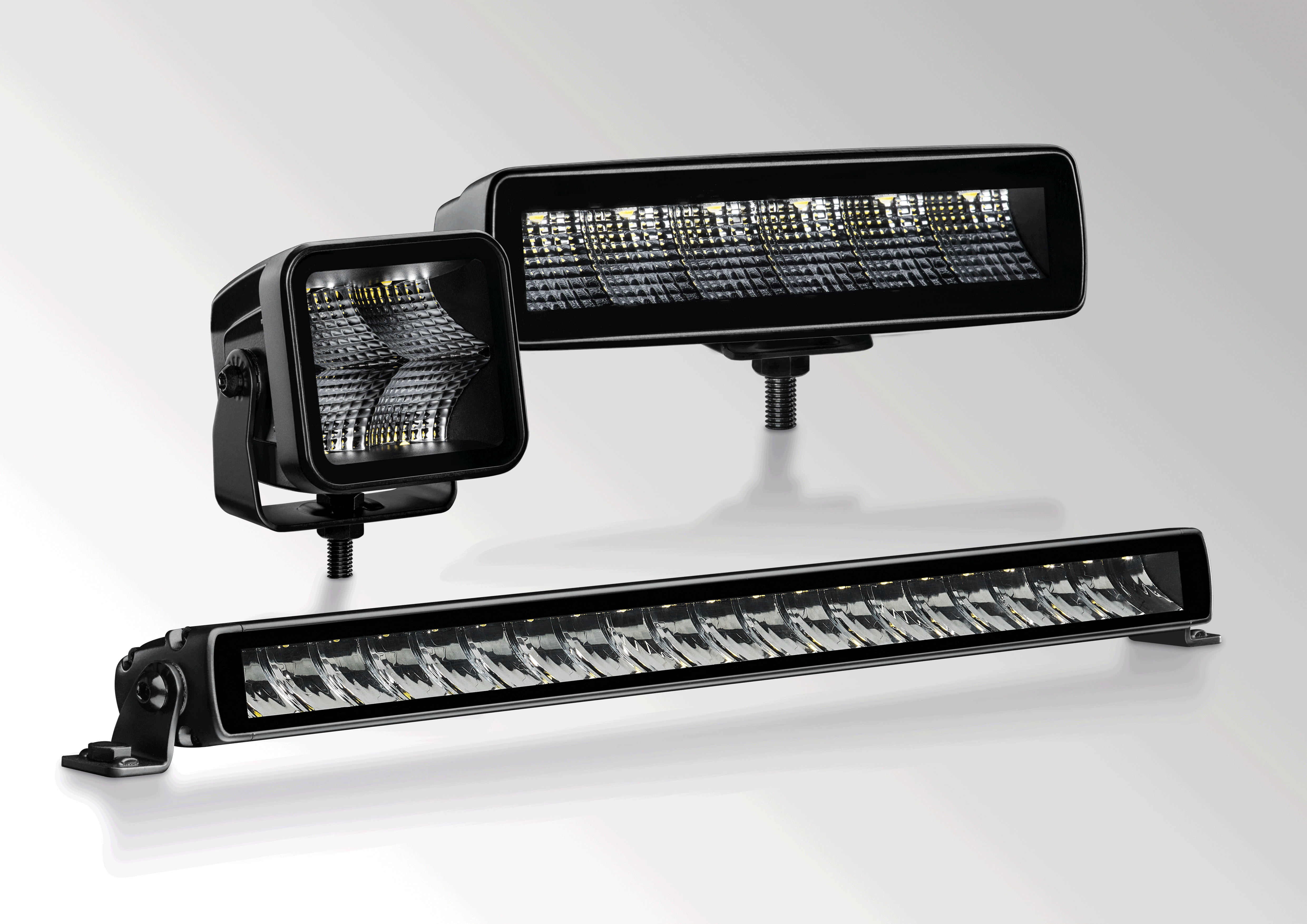 Серия HELLA Black Magic LED: дополнительные фары теперь также доступны на европейском рынке